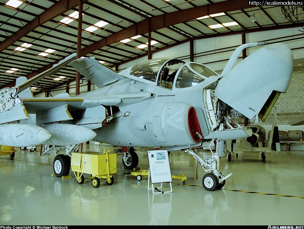 1459448171_0618561.jpg : #1245601/ Grumman A-6E Intruder, Italeri, 1/72 !  
