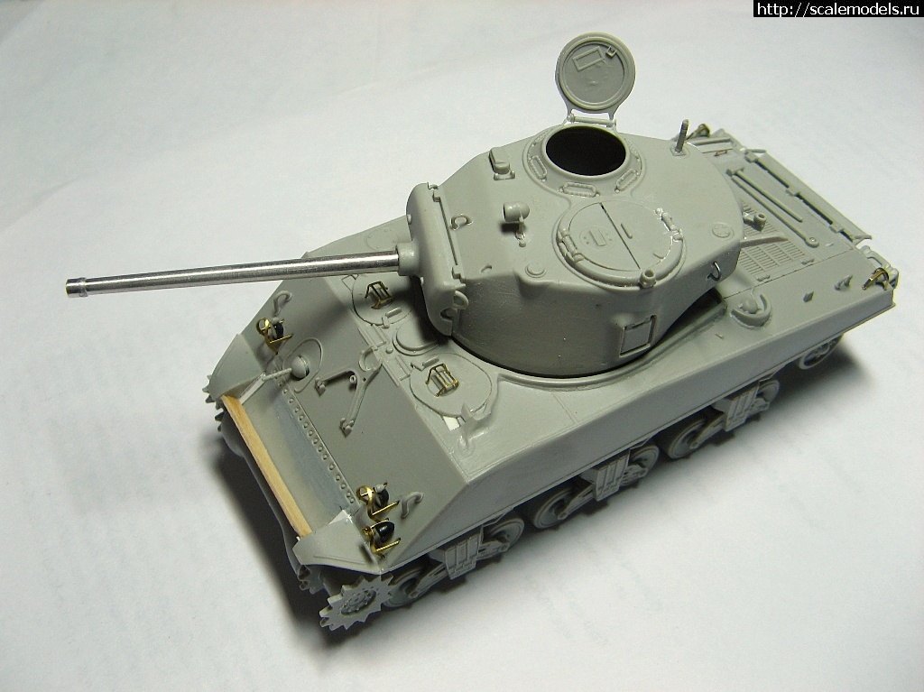 1461970056_IMG_2154.jpg : #1256851/ Sherman M4A3 (76)W  1:48 HobbyBoss - !  