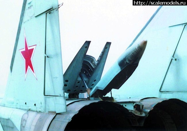 1482149600_19_4.jpg : #1324014/ KittyHawk 1/48 ���-25��(#10258) - ���������� ������� ����