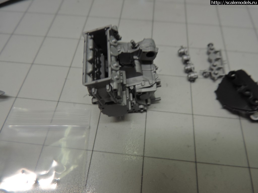 1484834431_DSCN4510.jpg : Tamiya Kawasaki H2R 1/12  