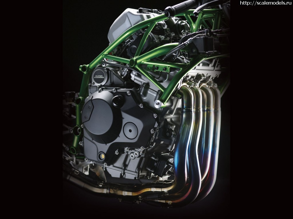 1485184245_10_15ZX1000P_Engine_RF.jpg : #1336583/ Tamiya Kawasaki H2R 1/12  