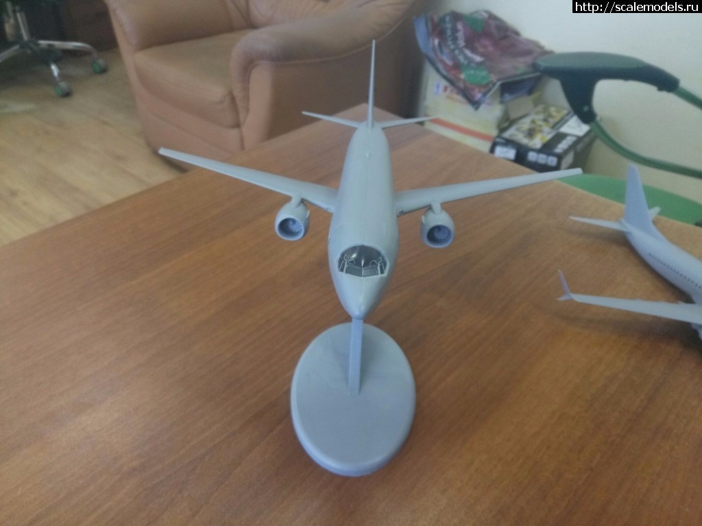 1490178106_d8djsH5AdwU.jpg : #1360503/   1/144 Boeing 737-800 UT...(#11323) -   