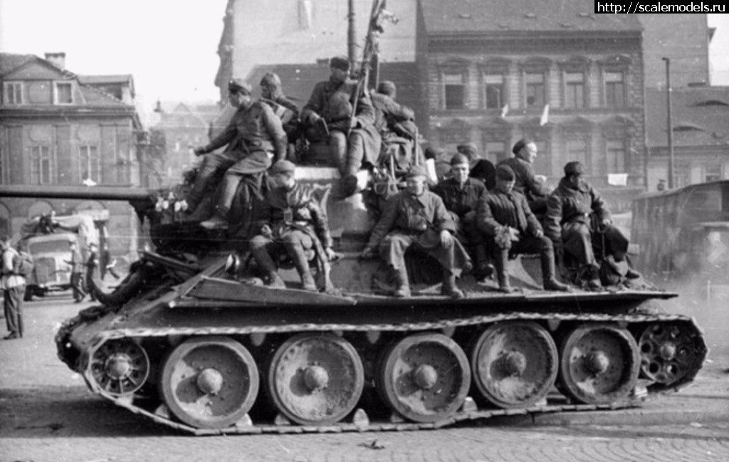 1494466239_t-34-76-s-katkami-ot-pantery.jpg : #1378522/ Hobbyboss, Tamiya 1/48 -34-85  -...(#11072) -   