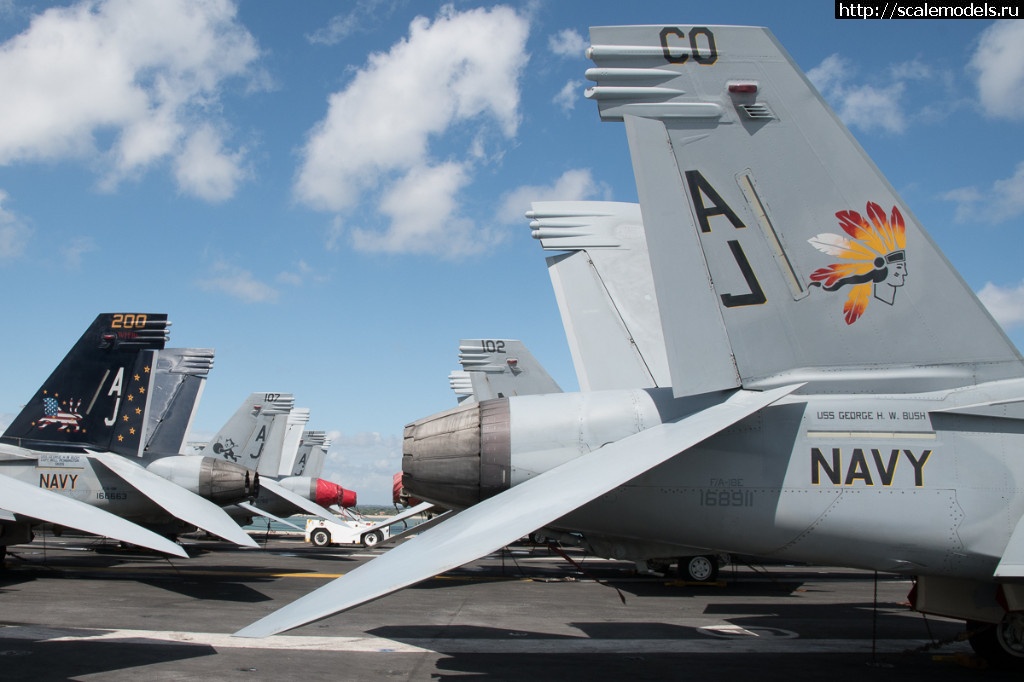 1526028655_f-18-tailss.jpg : #1478567/ Hobbyboss 1/48 F/a-18A+ Hornet - Rus...(#12071) - ���������� ������� ����