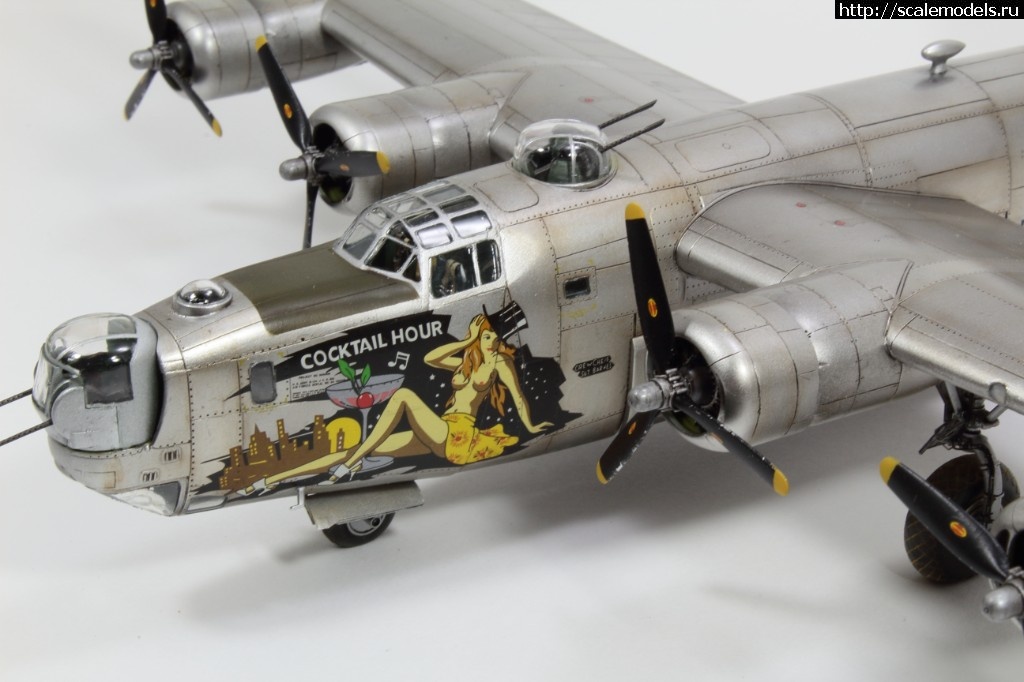 1534997707_IMG_2342.JPG : #1500383/ B-24J Hasegawa 1/72   