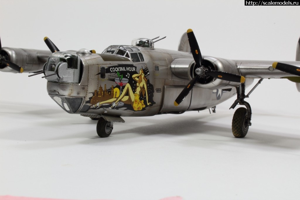 1534997716_IMG_2368.JPG : #1500383/ B-24J Hasegawa 1/72   