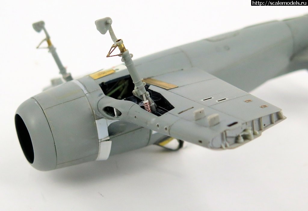 1540755899_44.JPG : #1512730/ 1/48 f8f Bearcat  