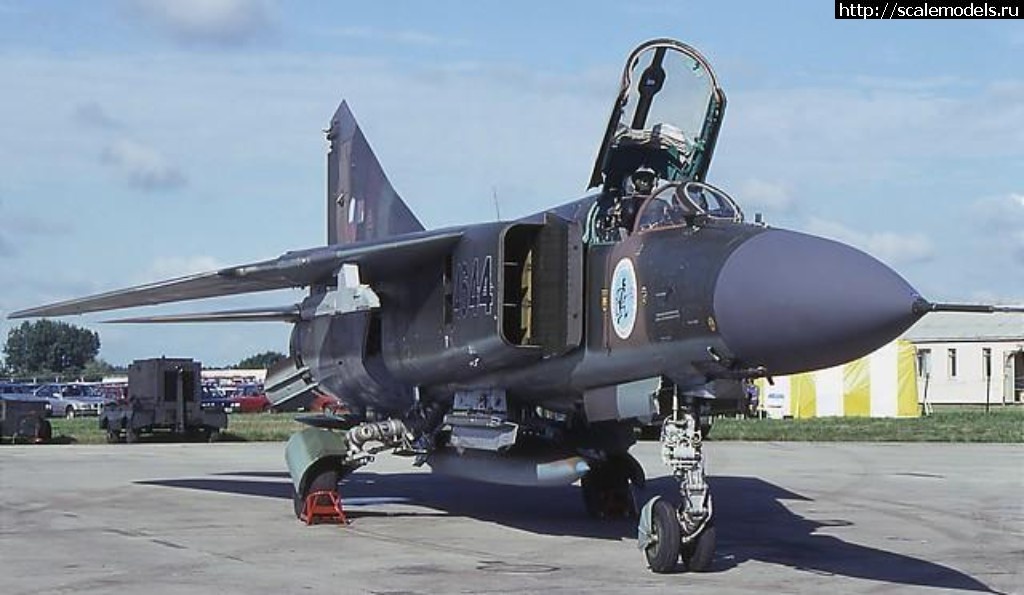 1559541163_0814984.jpg : #1556402/ Trumpeter 1/32 -23(#13149) -   