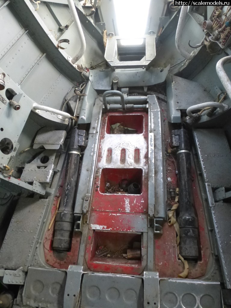 1566420189_P1320910.JPG : #1568879/ -12, -12-200, -14  