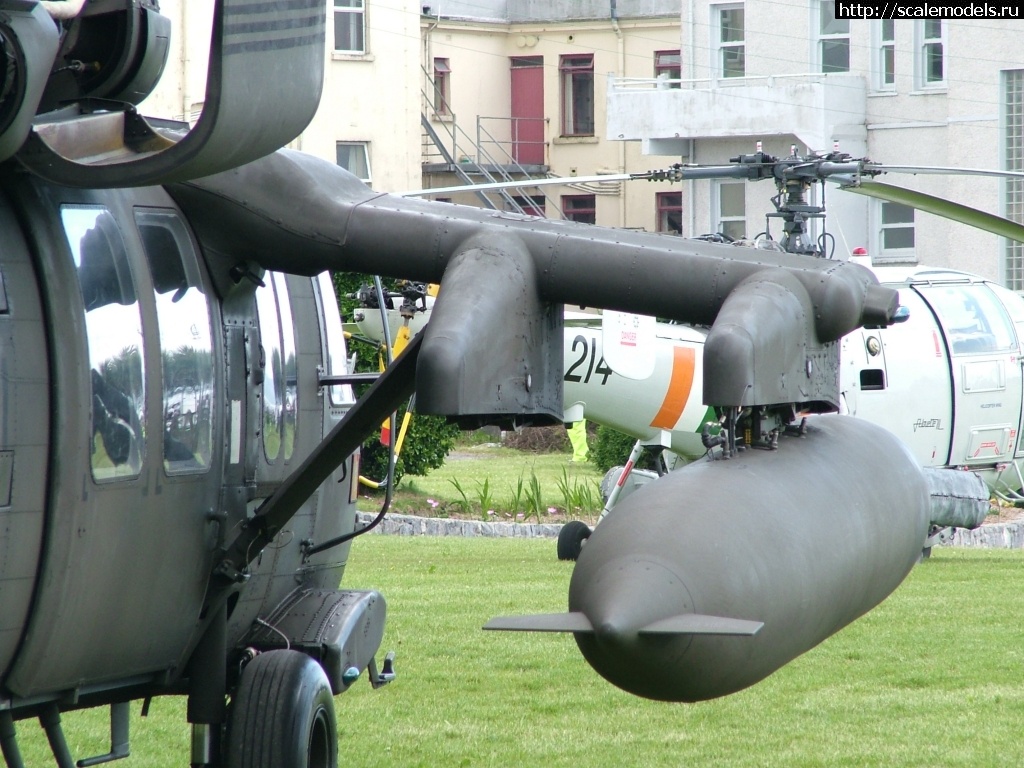 1581261843_DSCF8435.JPG : Re: / !  MH-60S Knight Hawk Late series 1/48  