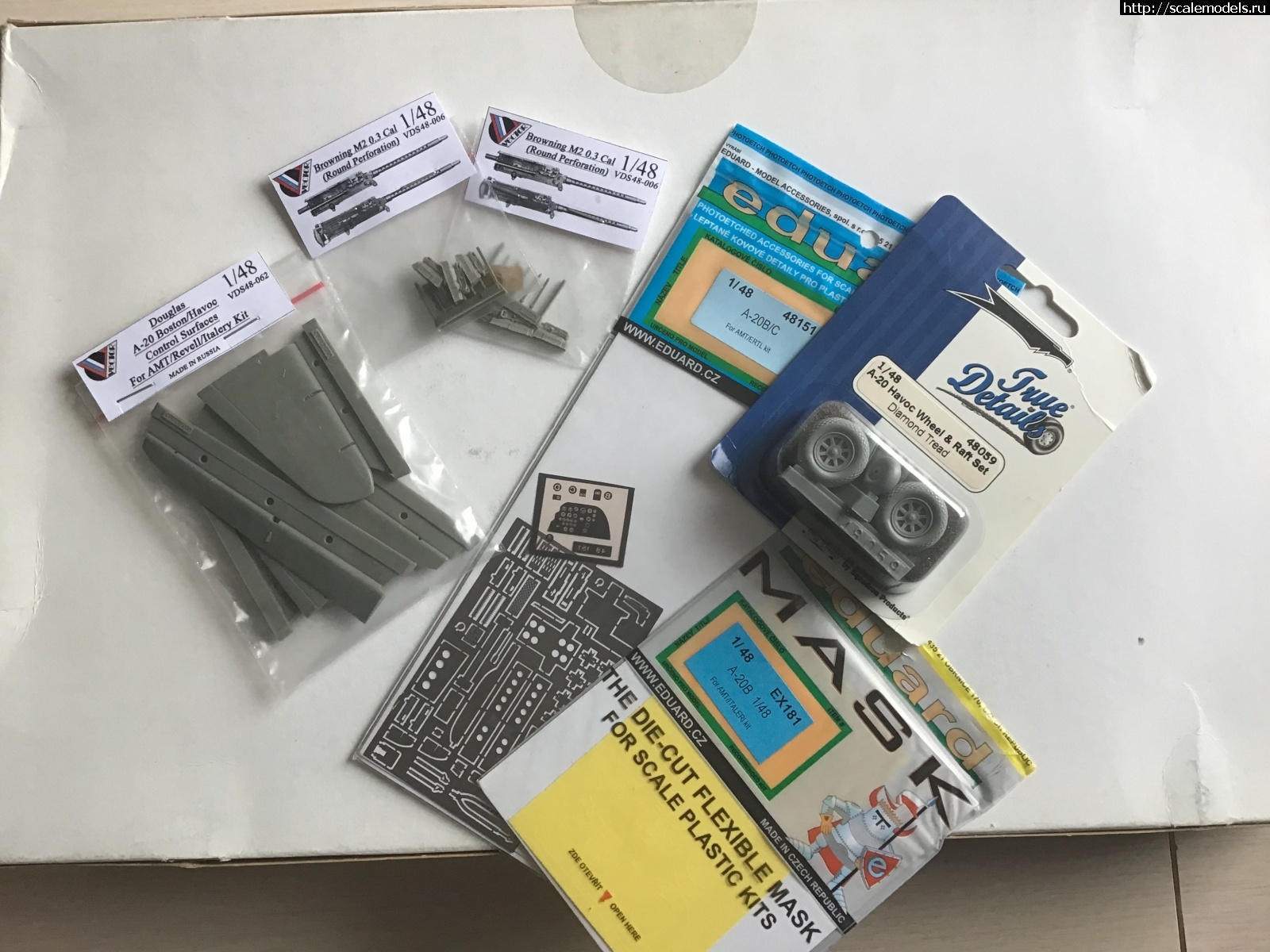 1611917170_C8ACE3F2-22E2-4AAB-BDB8-D0BC654AEB67.jpeg : A-20 Boston MK.lll 1/48 Italeri    