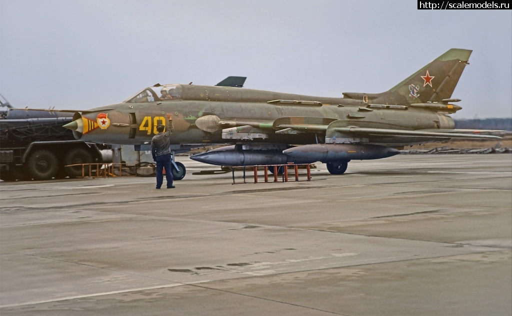1672841029_20-GvAPIB-Su-17M4-40-yellow_34918-2.jpg : #1767754/ ��-17 16 �� ���� - ���� � Flickr (� �� ������) ������� ����