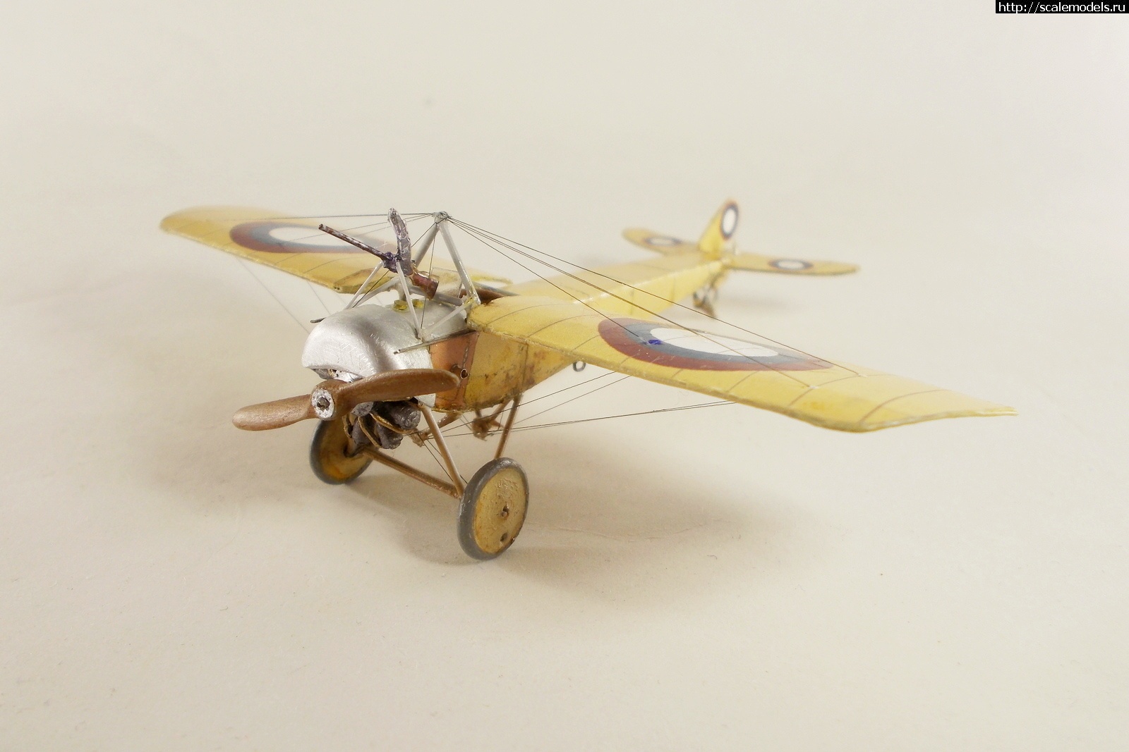 1689706844_DSCN7908.JPG : #1793613/ -   Efrem Paper Model 1/72 !  