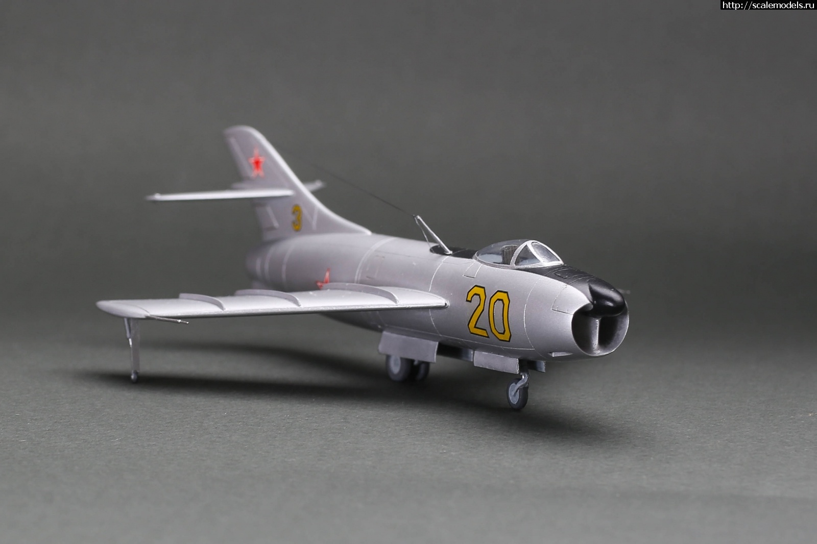 1702411282_235B9887.jpg : #1810057/ -50 Prop&jet 1/72 !  