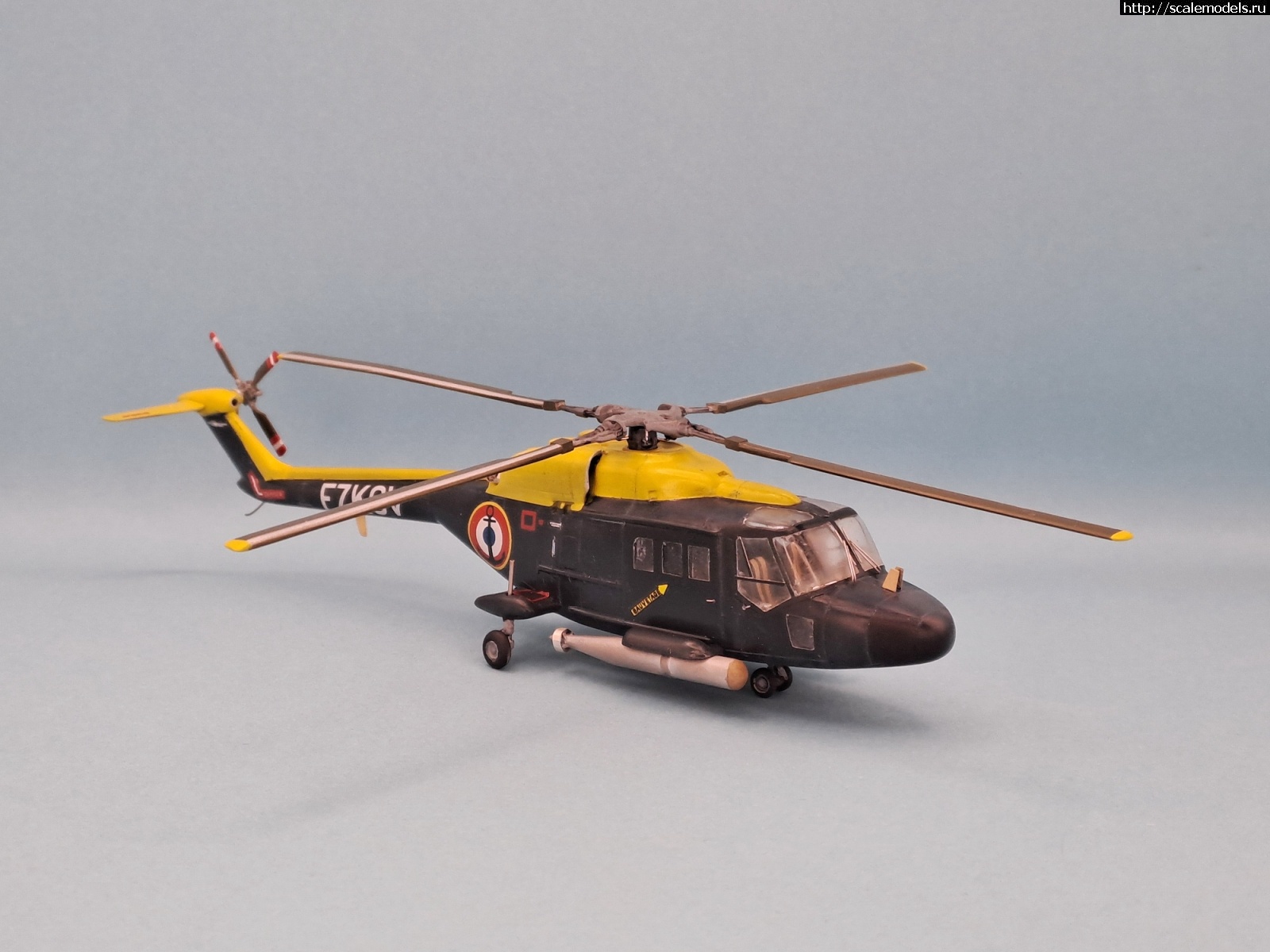 1725815699_20240908_190247.jpg : #1846332/ NOVO/ Westland-Aerospatiale WG.13 Lynx 1/72  !  