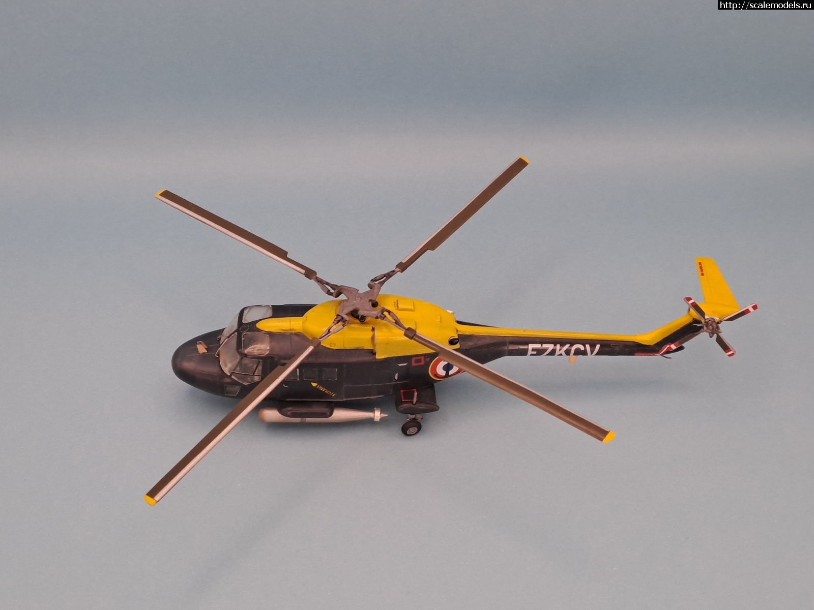 1725815719_20240908_190501.jpg : #1846332/ NOVO/ Westland-Aerospatiale WG.13 Lynx 1/72  !  