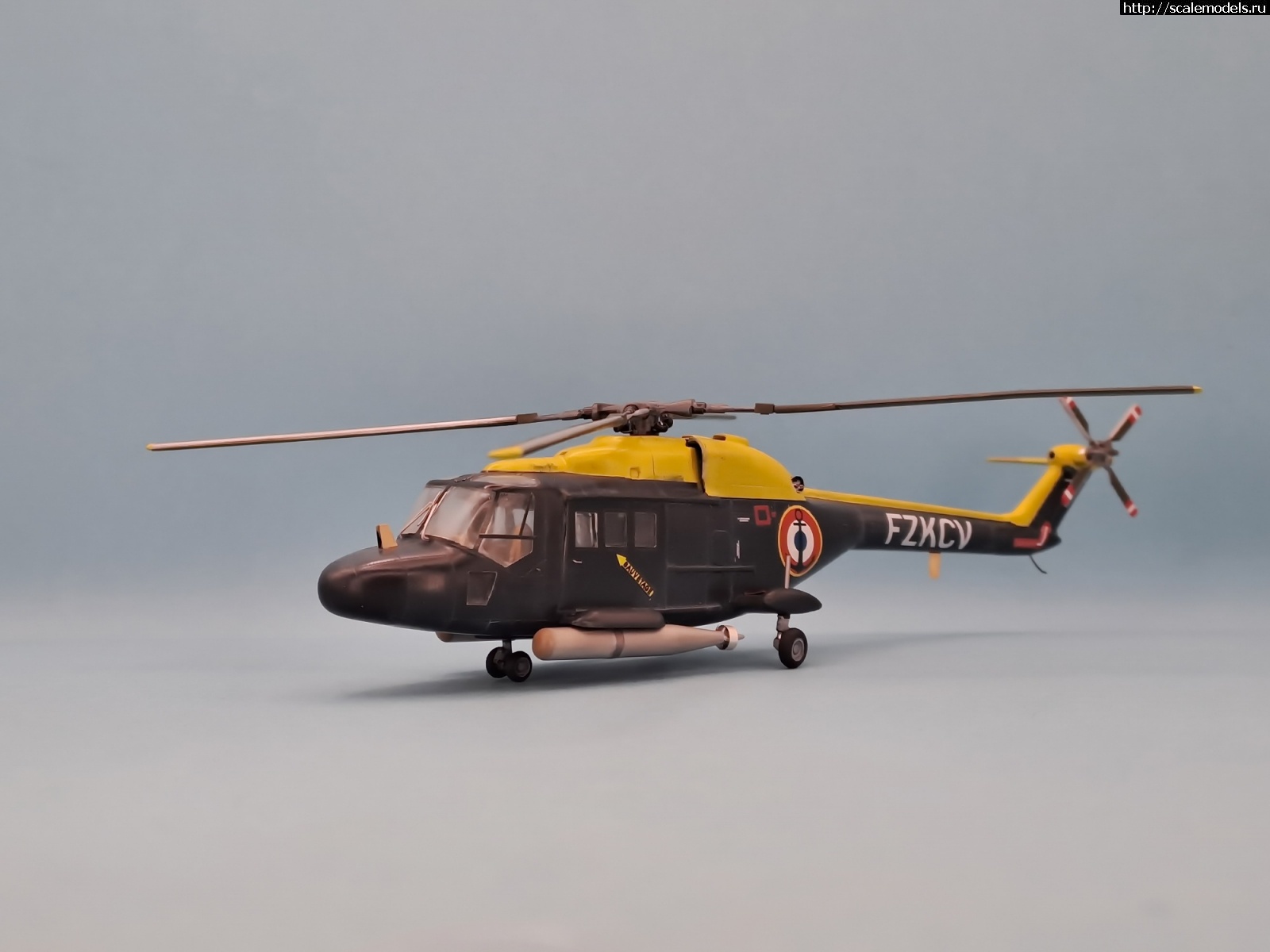 1725815721_20240908_190518.jpg : #1846332/ NOVO/ Westland-Aerospatiale WG.13 Lynx 1/72  !  