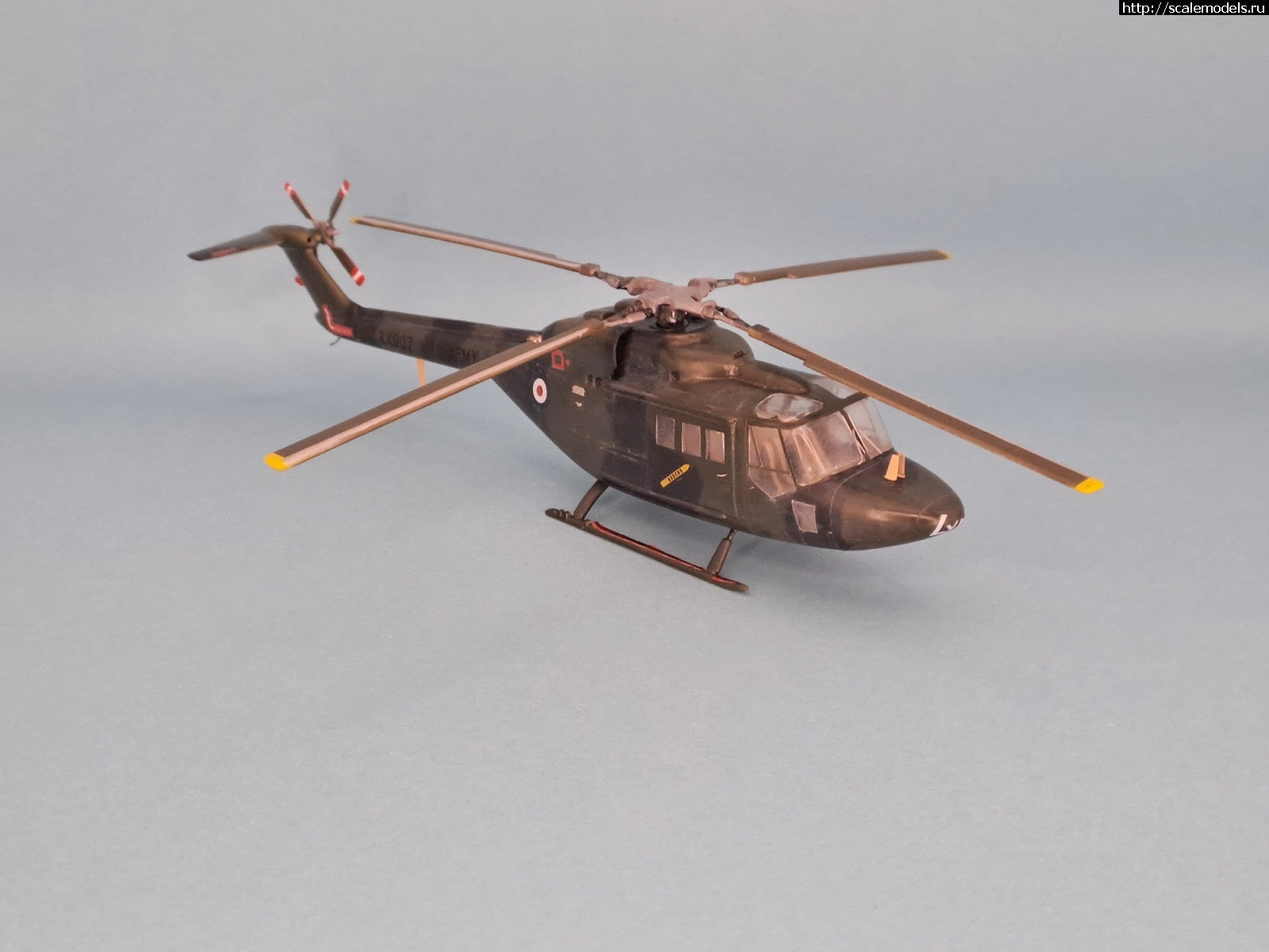 1725815742_20240908_190753.jpg : #1846332/ NOVO/ Westland-Aerospatiale WG.13 Lynx 1/72  !  