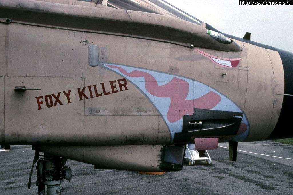 1728316380_Tornado_-ZA465--Foxy-Killer--Nose-Art-Tornado-GR_1-RAF-Cottesmore-1991.jpg : #1850099/ Tornado GR.1 Eduard/Revell 1/72 ������� ����