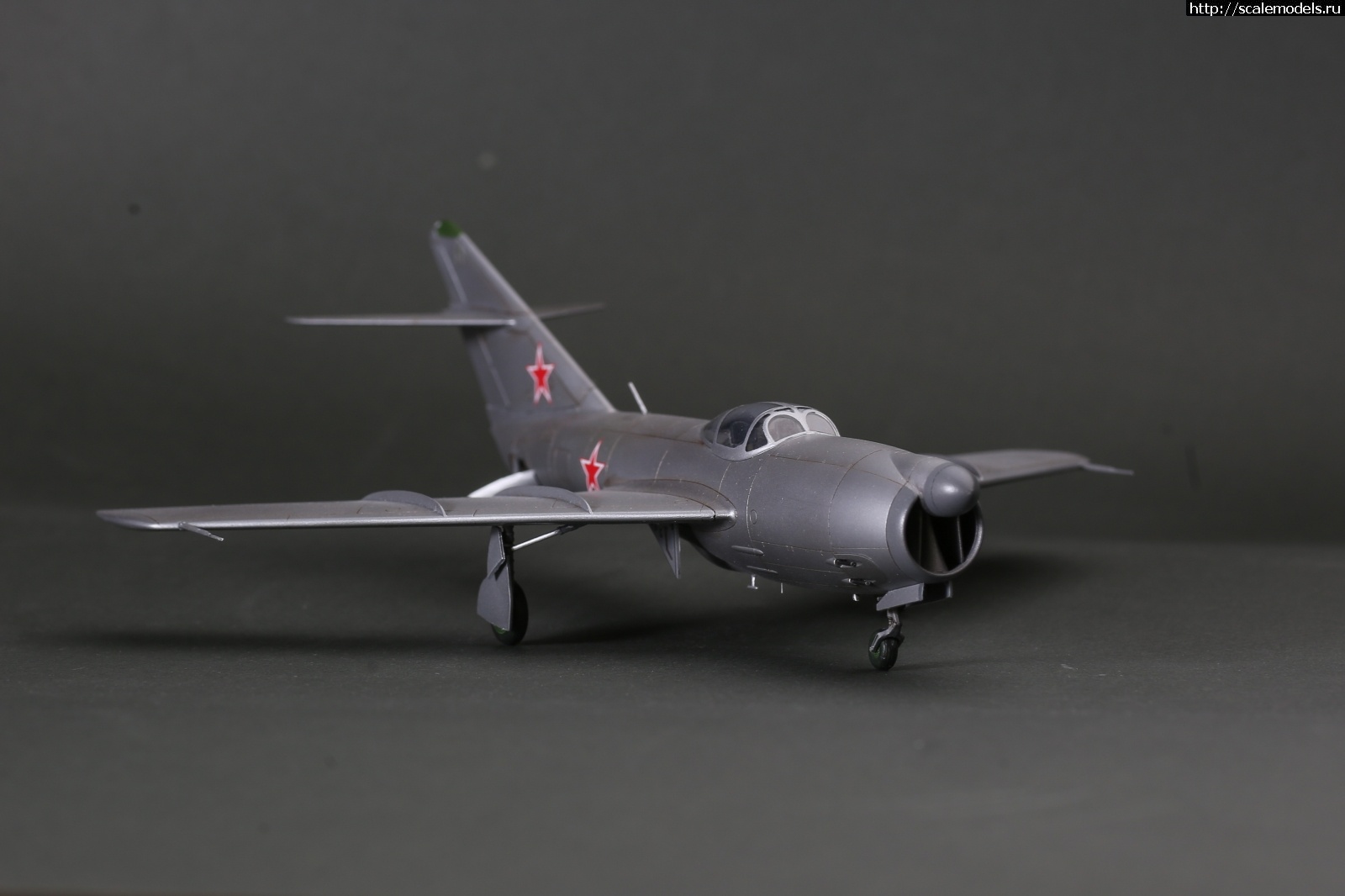 1736885091_235B3396.jpg : #1863536/ -320 Modelsvit 1/72 !  