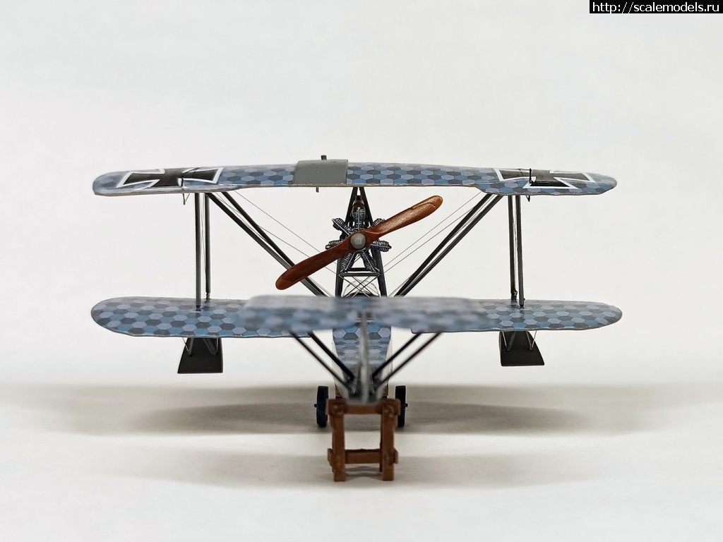 1739725718_1735630833_HansaW20_4a.jpg : Group Build:  -4   1/72  