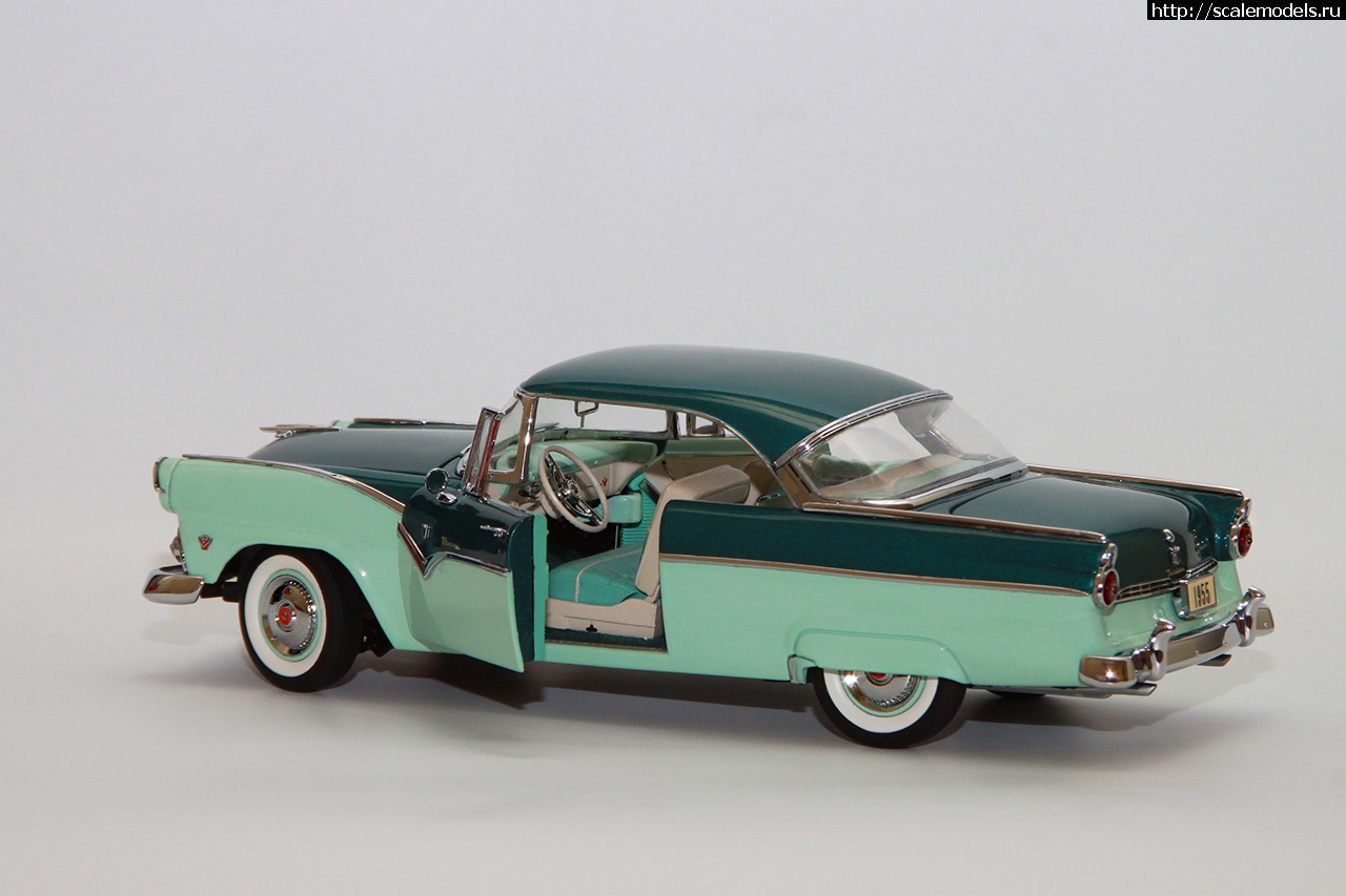 1739726900_0187.jpg : AMT 1/24 Ford Crestline Victoria 1953(#17266) -   