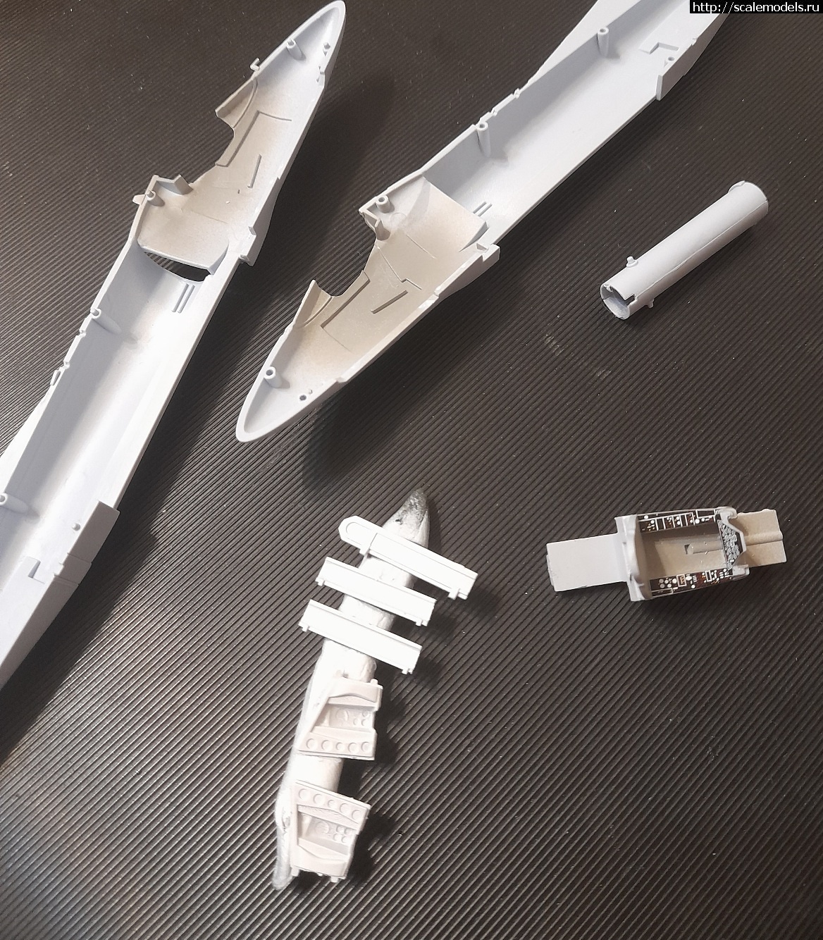 1740427974_20250224_230448.jpg : #1869401/ 1/72 -4Q Skyhawk Airfix  