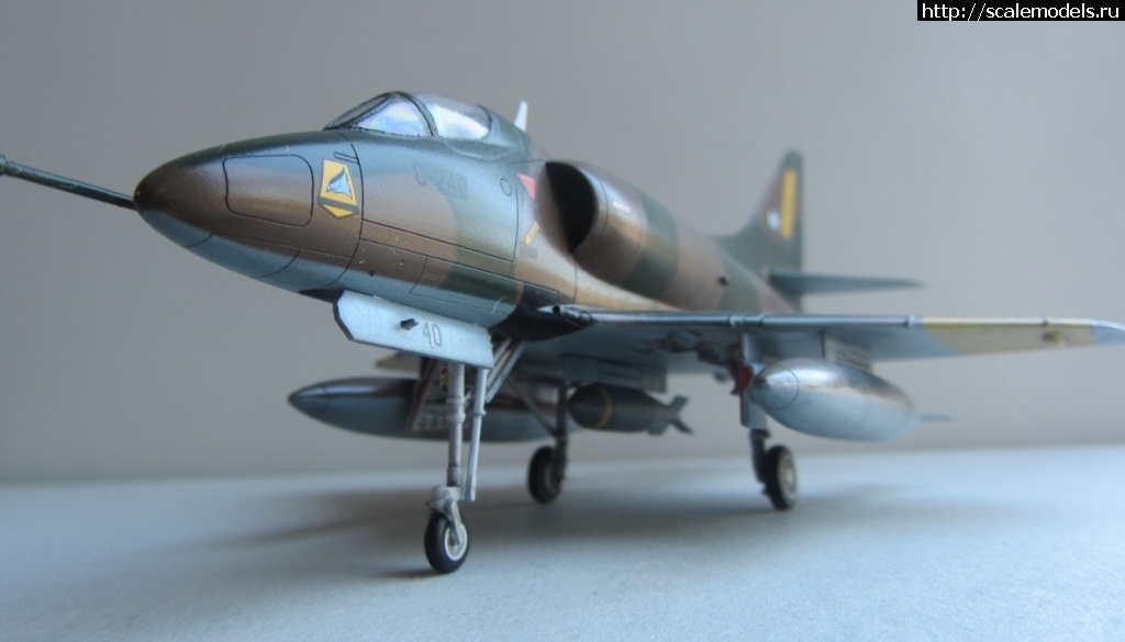 1740464126_000.jpg : #1869422/ 1/72 -4Q Skyhawk Airfix  