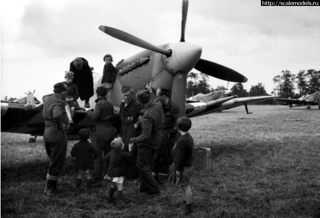 1741106604_Opera-snimok_2025-03-04_193722_www-awm-gov-au.png : #1870399/   Spitfire MkVII/VIII/IX/XVI  