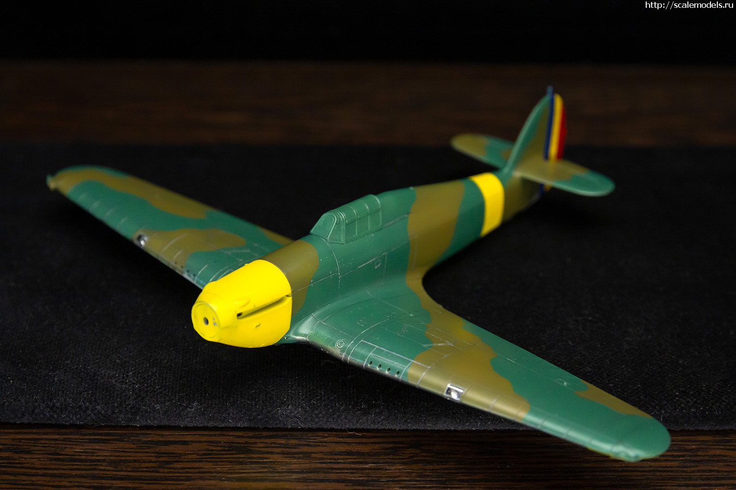 1741527974_IMG_6188.jpg : #1871058/  Sea Hurricane Mk IIc Arma Hobby vs Revel 1/72  