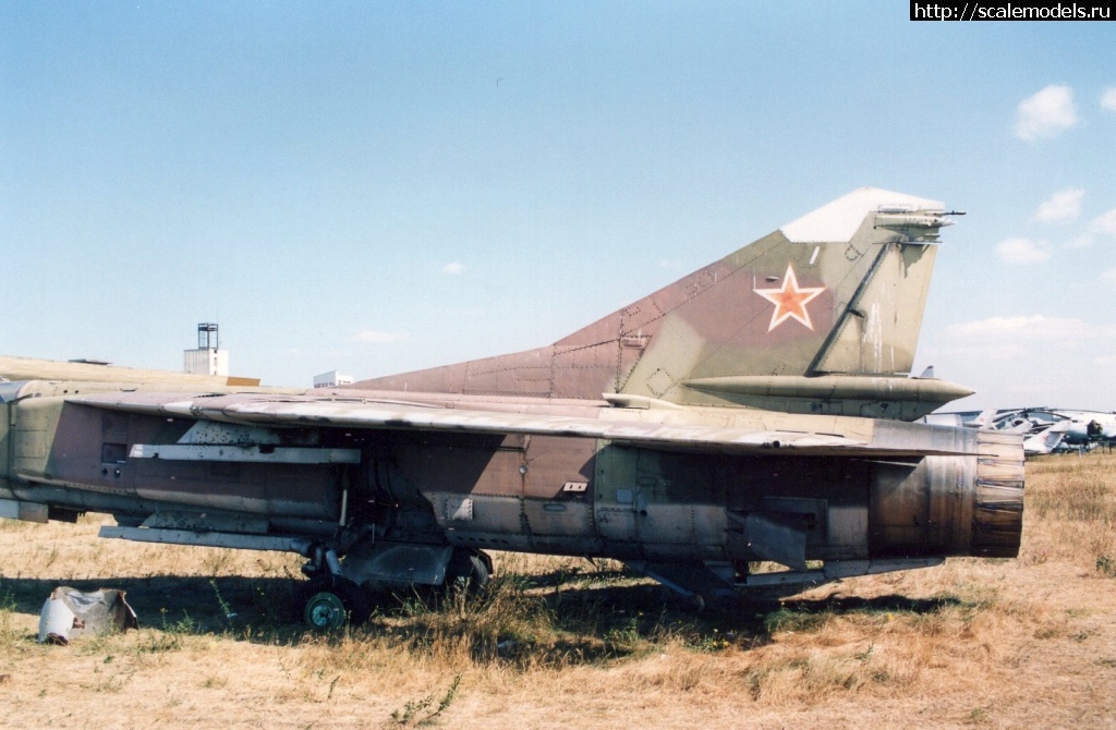 1742494108_MiG-23S-_278.jpg :   