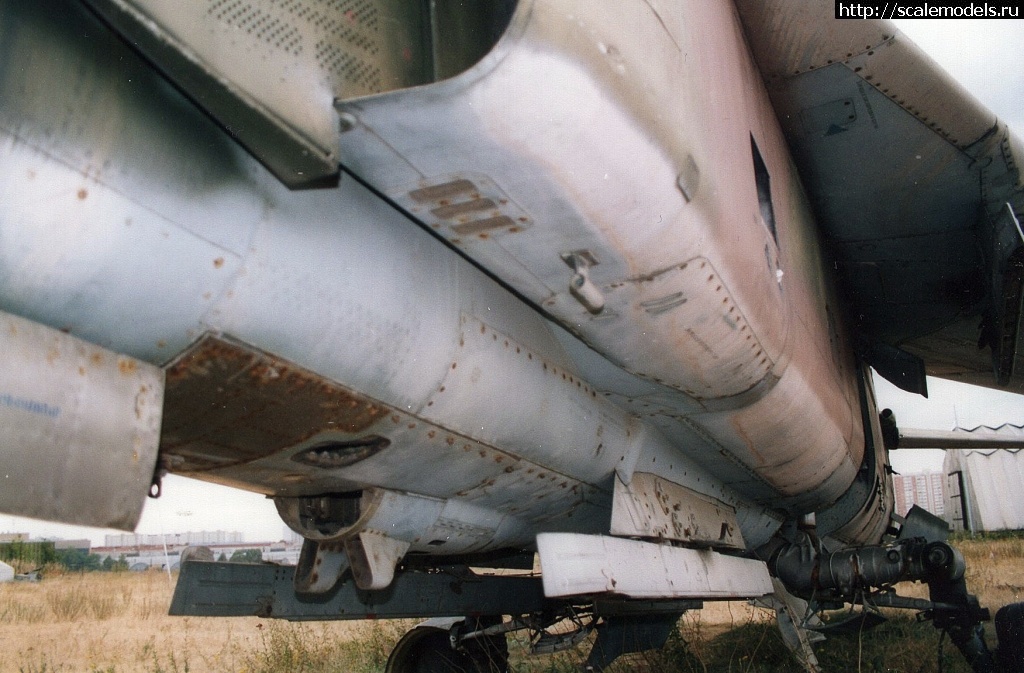 1742494110_MiG-23S-_280.jpg :   