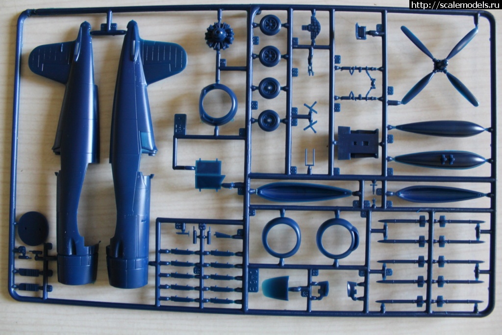 1742807365_AU-1.jpg : #1872680/ F4U-5N Corsair Revell 1/72  
