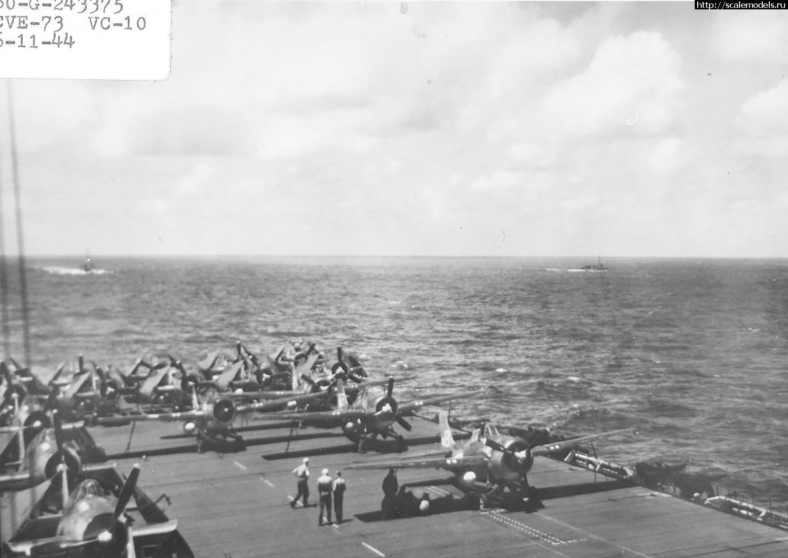 1742830748_FM-2-Wildcat-VC-10-aboard-CVE-73-USS-Gambier-Bay-6th-Nov-1944-01.jpg : #1872705/ Eduard 1/48 FM-2 Wildcat  