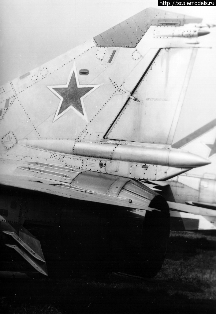 1743872048_MIG-23M-21-Khodynka-_40.jpg :   