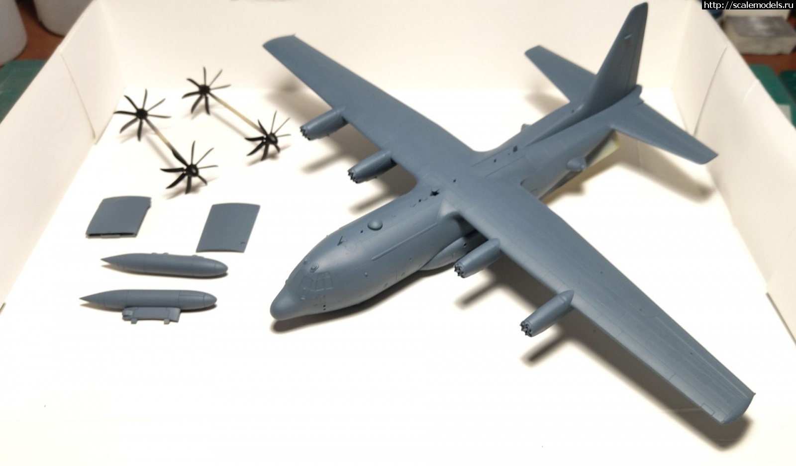 1744560256_IMG_20250413_184856.jpg : #1875314/ C-130H Hercules G.W.H 1/144 ������! ������� ����