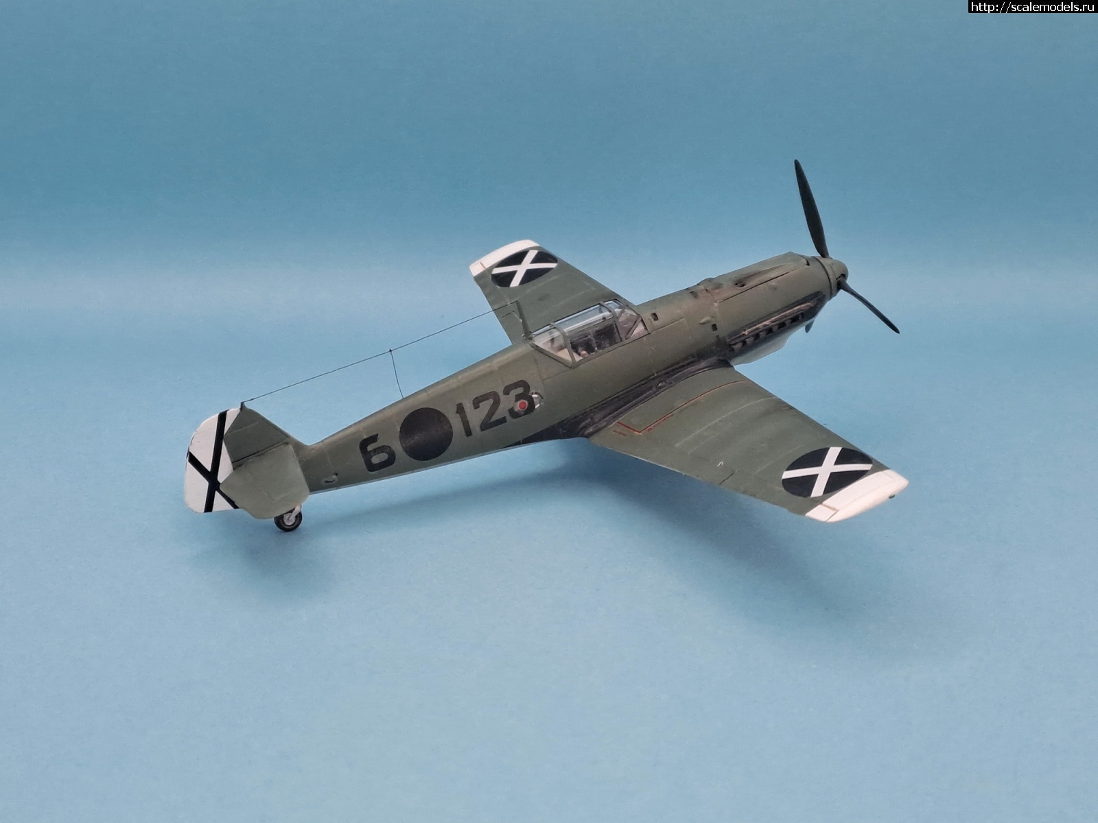 1745160405_20250420_182117.jpg : #1876413/ Bf-109e �3 Az models 1/72 ������� ����