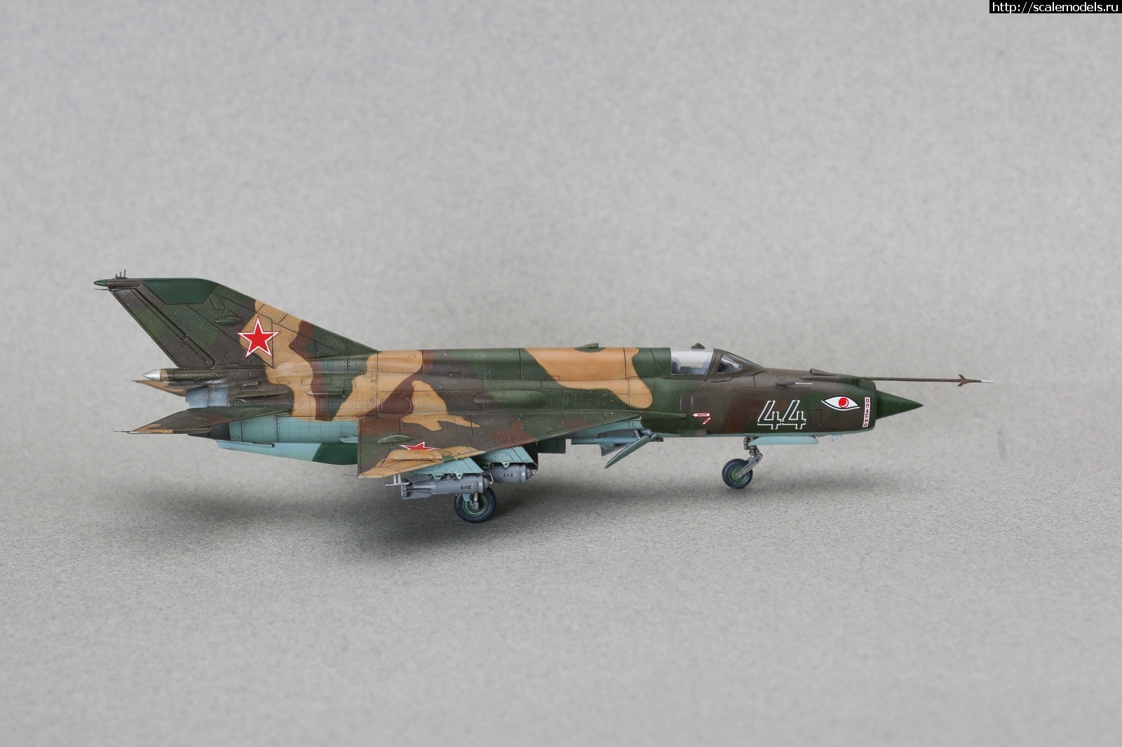 1745337764_235B9986.jpg : #1876680/ -21 RV Aircraft 1/72 !  