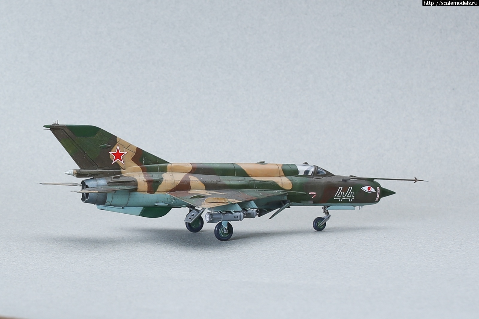 1745337769_235B9990.jpg : #1876680/ -21 RV Aircraft 1/72 !  