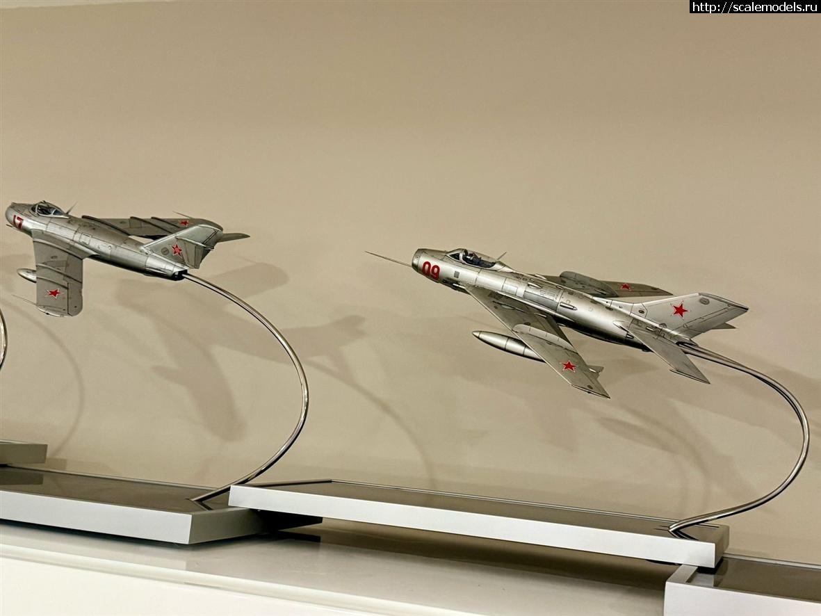 1745531803_IMG-20250317-WA0002.jpg : #1876992/ -19/ Trumpeter/Eduard 1/48 !  