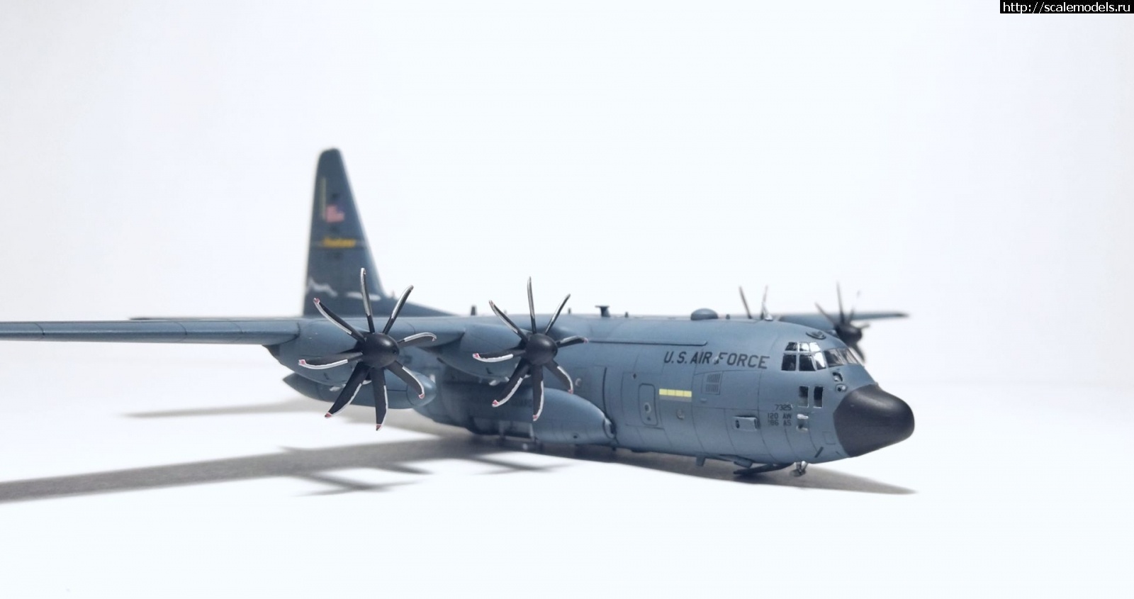 1746128780_IMG_20250501_223445.jpg : #1877782/ C-130H Hercules G.W.H 1/144 ������! ������� ����