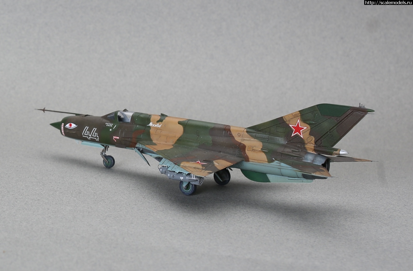 1747426755_235B9997.jpg :  Group Build:  -9 -21   72  