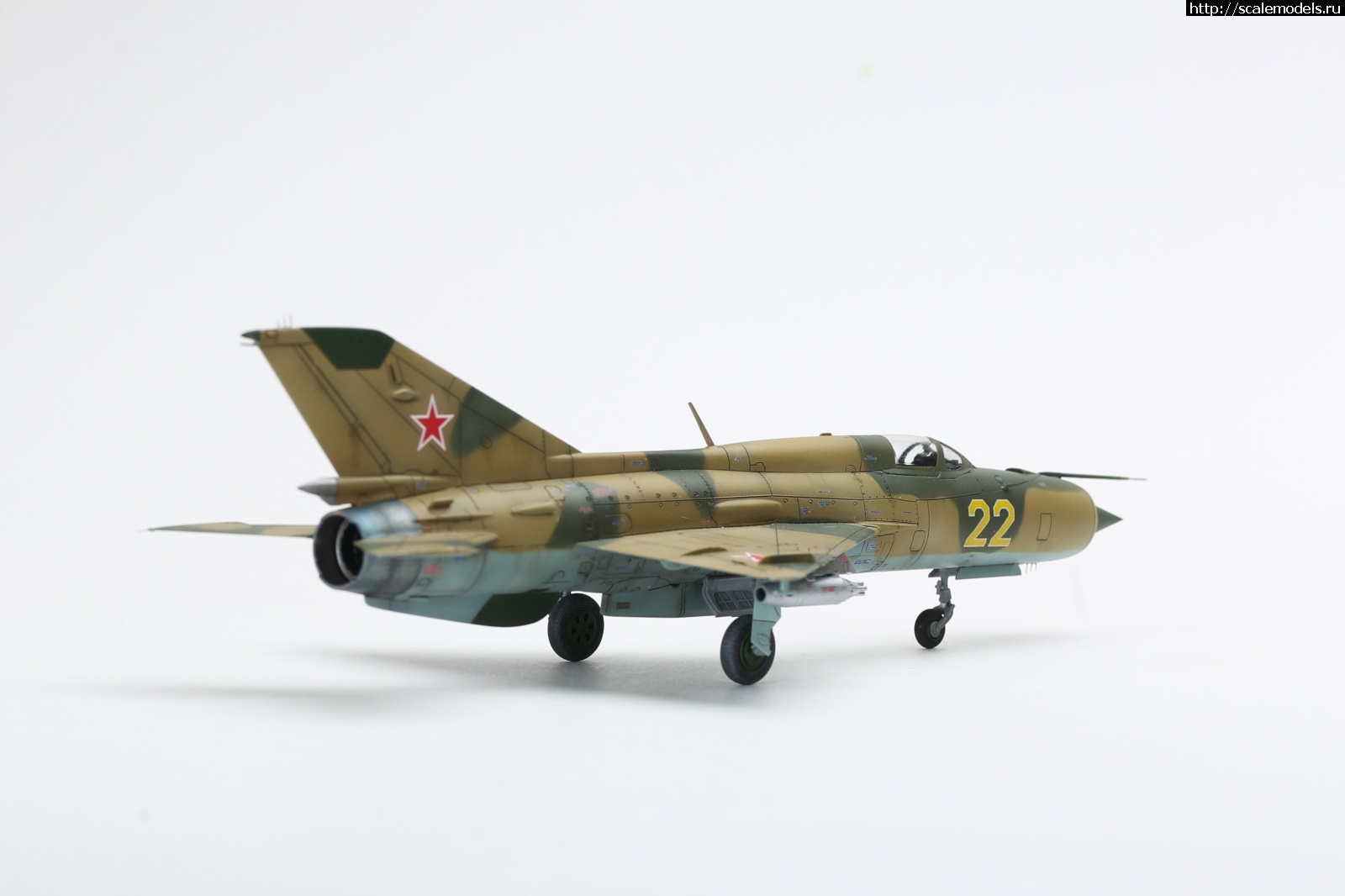 1747427131_005.jpg :  Group Build:  -9 -21   72  