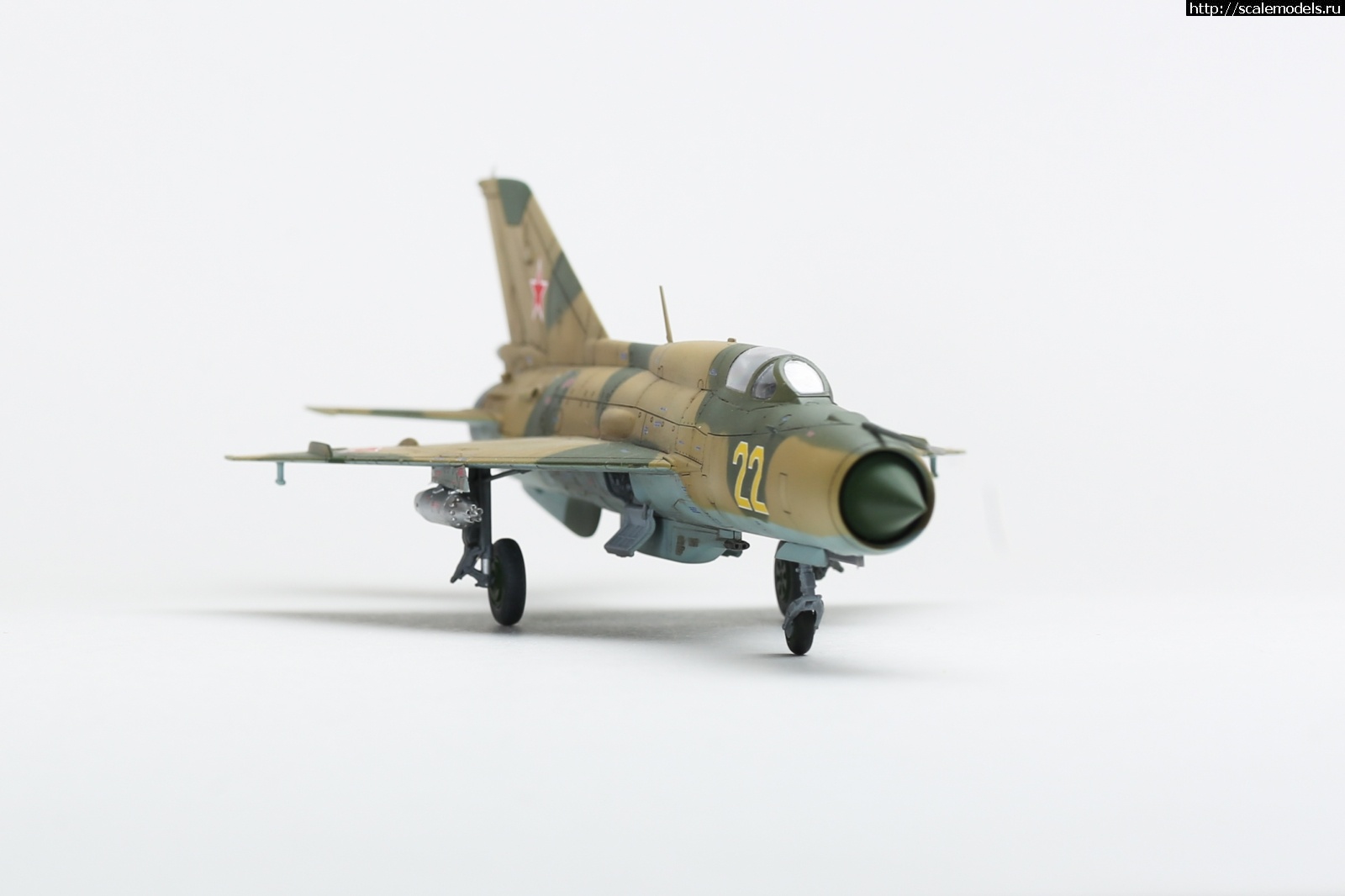 1747427138_008.jpg :  Group Build:  -9 -21   72  