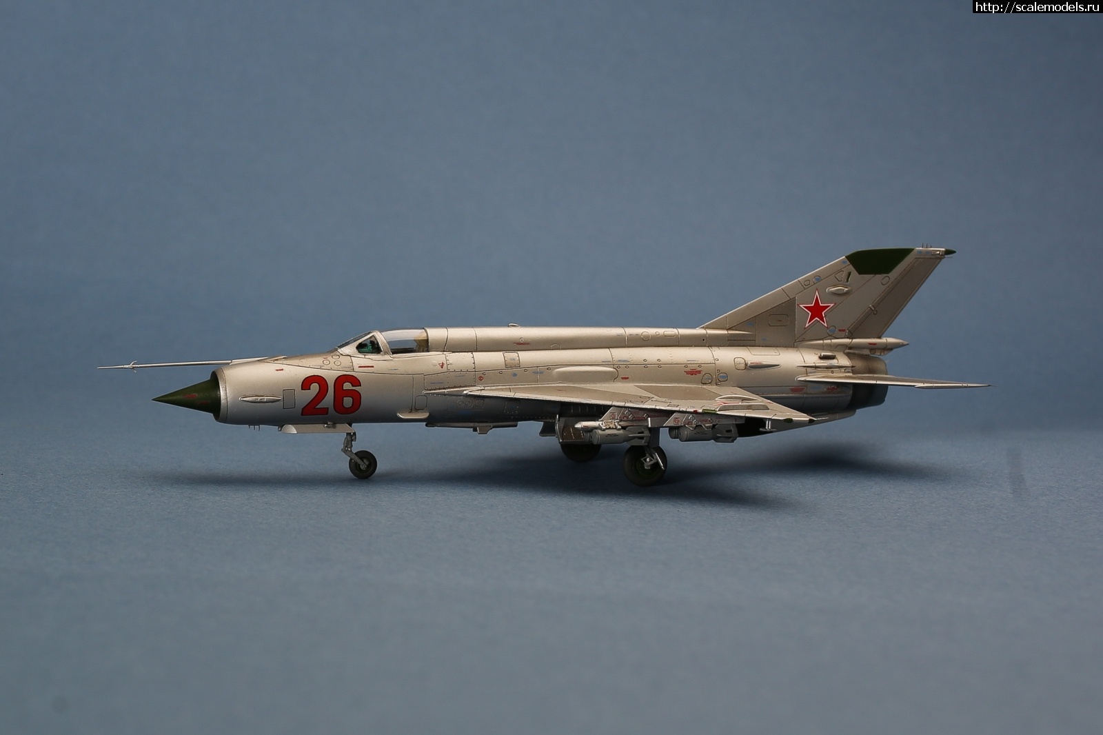 1747427468_235B5937.jpg :  Group Build:  -9 -21   72  