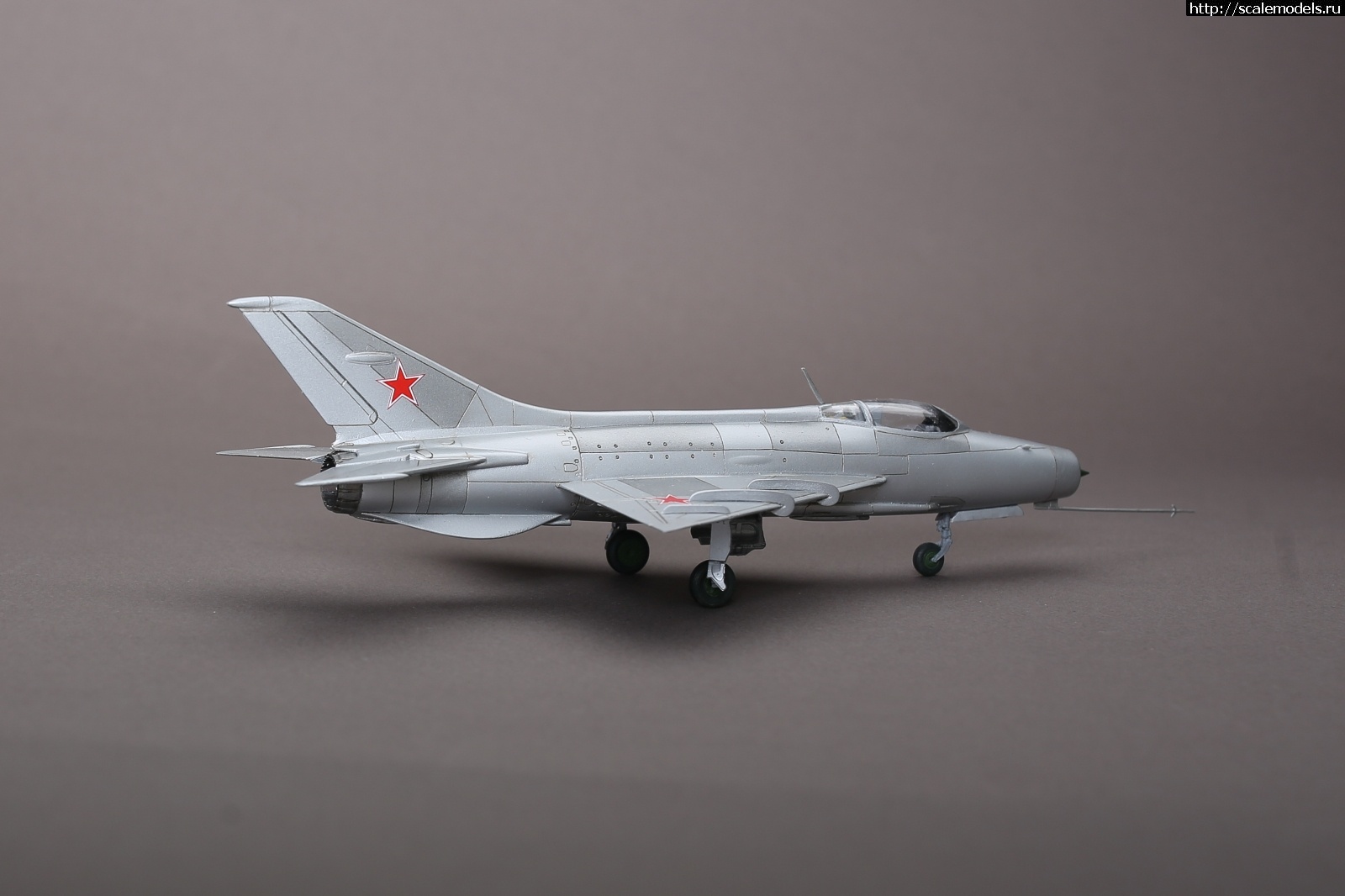 1747428477_235B5823.jpg :  Group Build:  -9 1-    72  