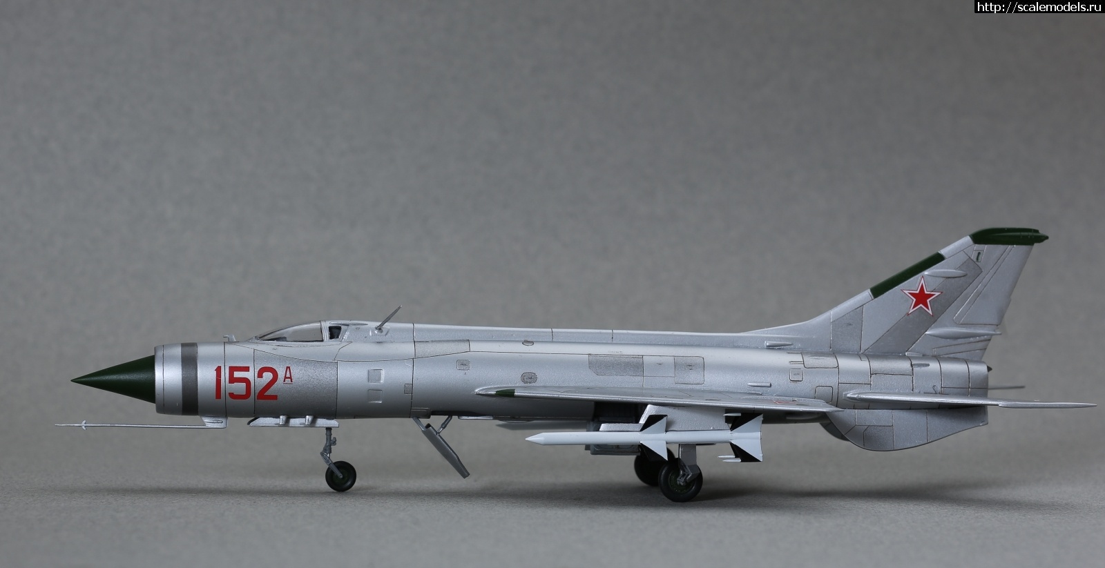 1747428940_235B3428.jpg :  Group Build:  -9 1-    72  