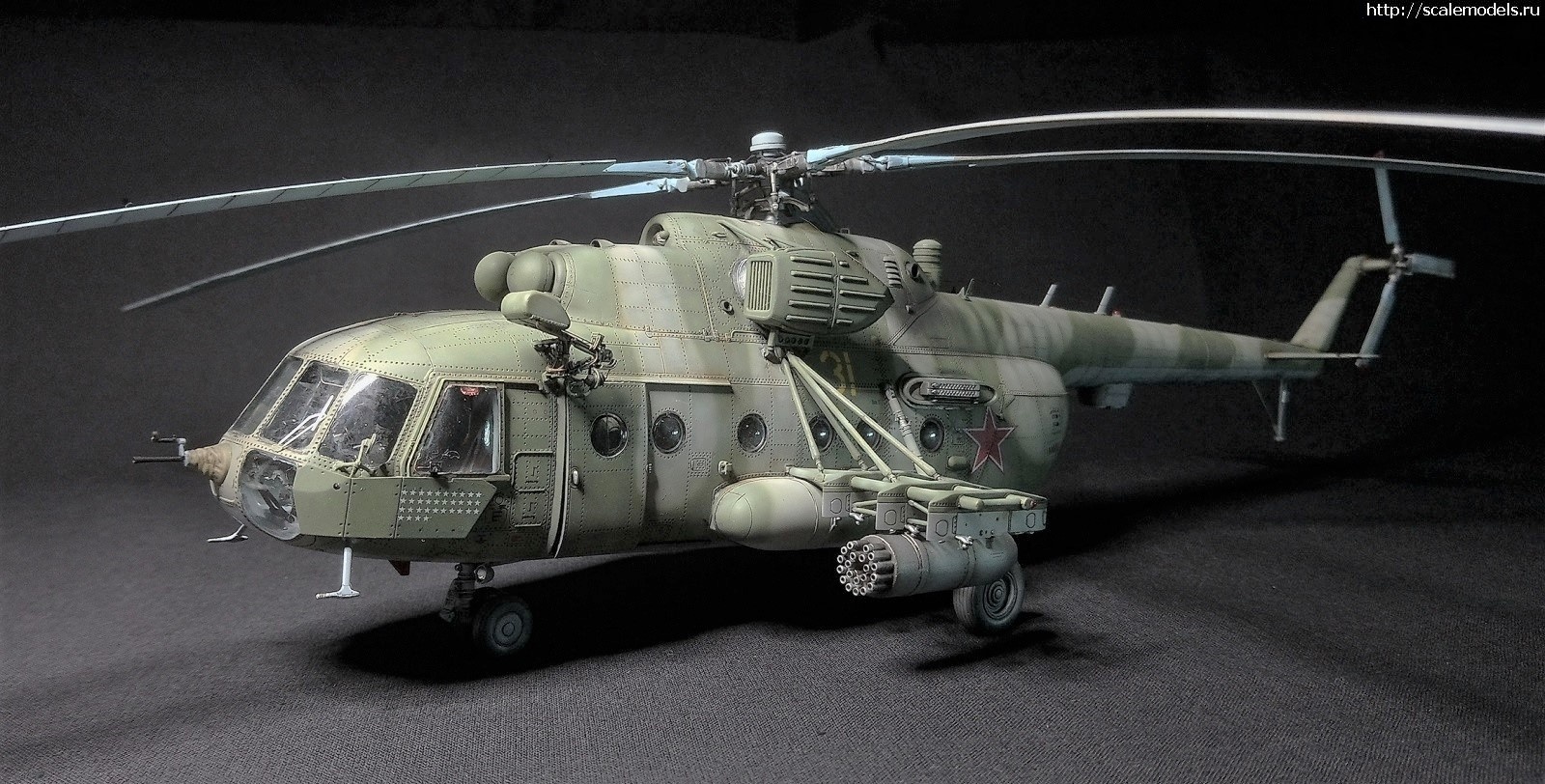 1747502780_1731916853_3.jpg : ����������� Group Build: ������� ������-9 ��������� 1:48 ������� ����