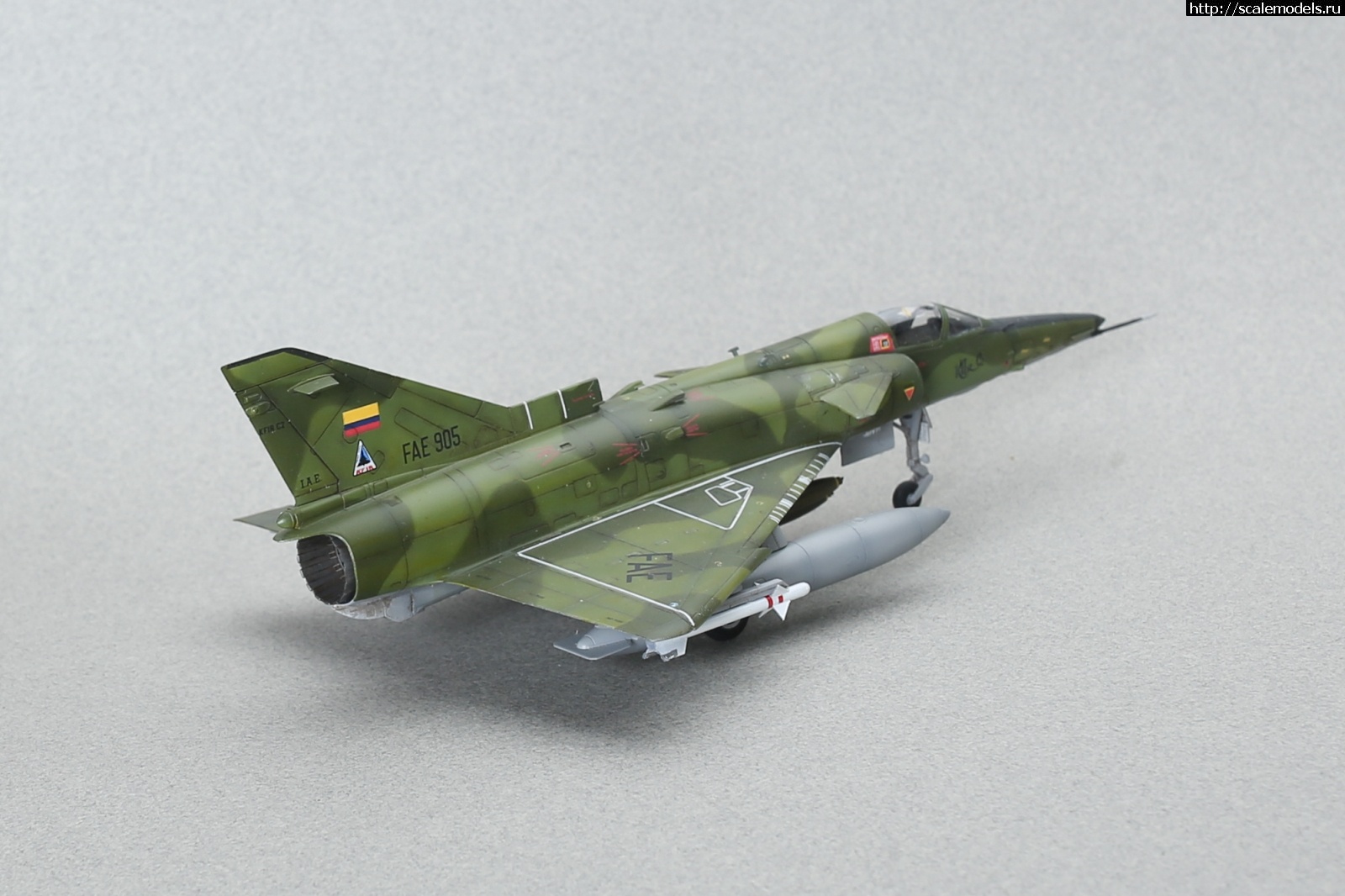 1750184697_235B9937.jpg : MiniGroup Build:    