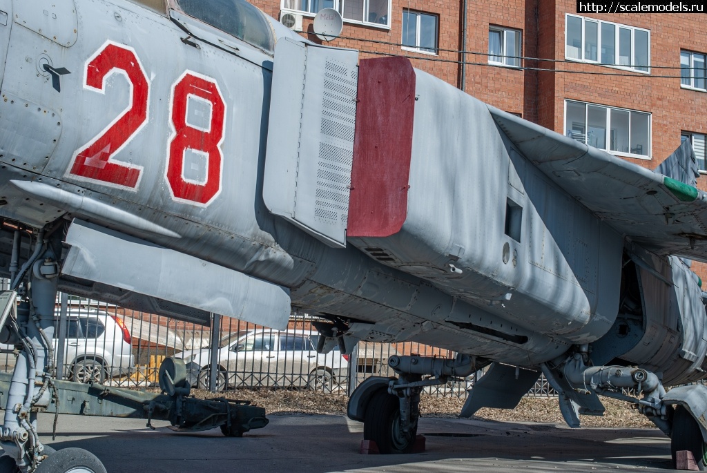 1751877417__DSC2984-uluchsheno-NR.jpg :  -23 28,   